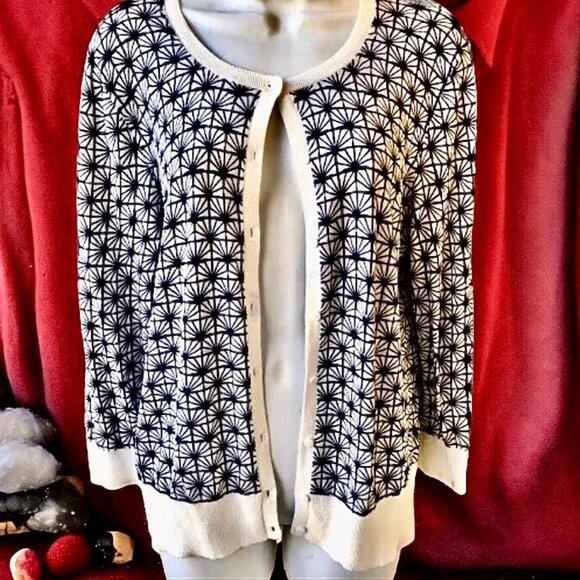 Halogen Cotton Cardigan Sweater Button Down Black + White Pattern 3/4 sleeves - Picture 7 of 8